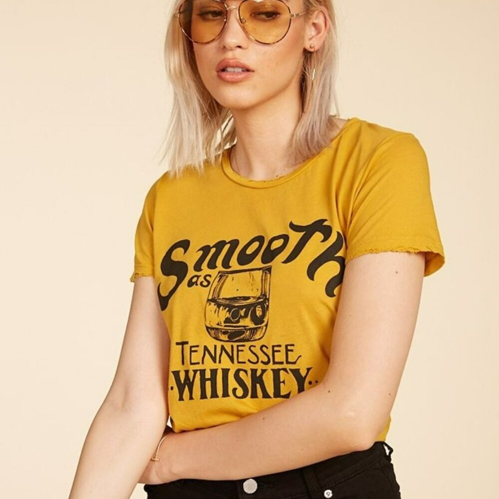Bandit Brand Tennessee Whiskey Tee Mustard Graphic Tee Cotton Retro Size M